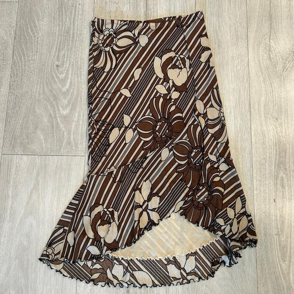 Bisou bisou brown and tan ruffle midi skirt. Size small